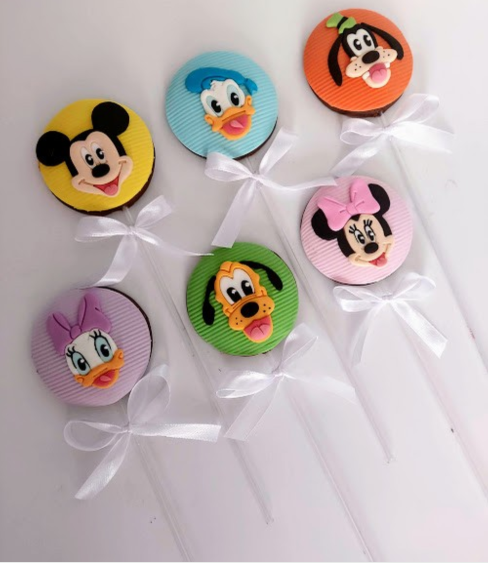 Pirulitos de Chocolate Decorados Personalizados | Hands Perform Brindes